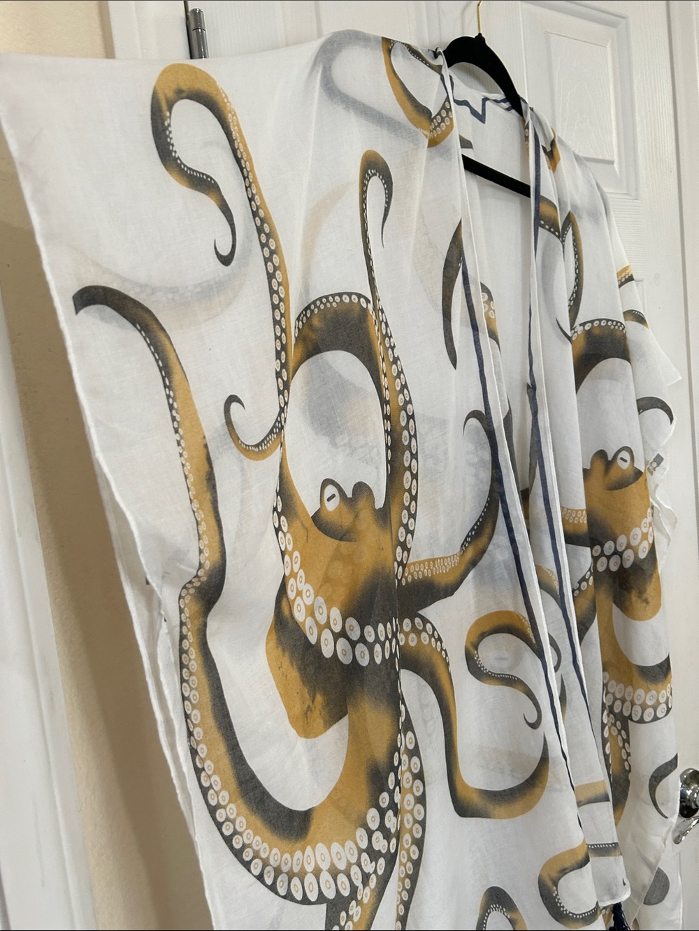 Octopus-Print Sheer Kimono Cover-Up - White & Gold - Picture 3 of 7